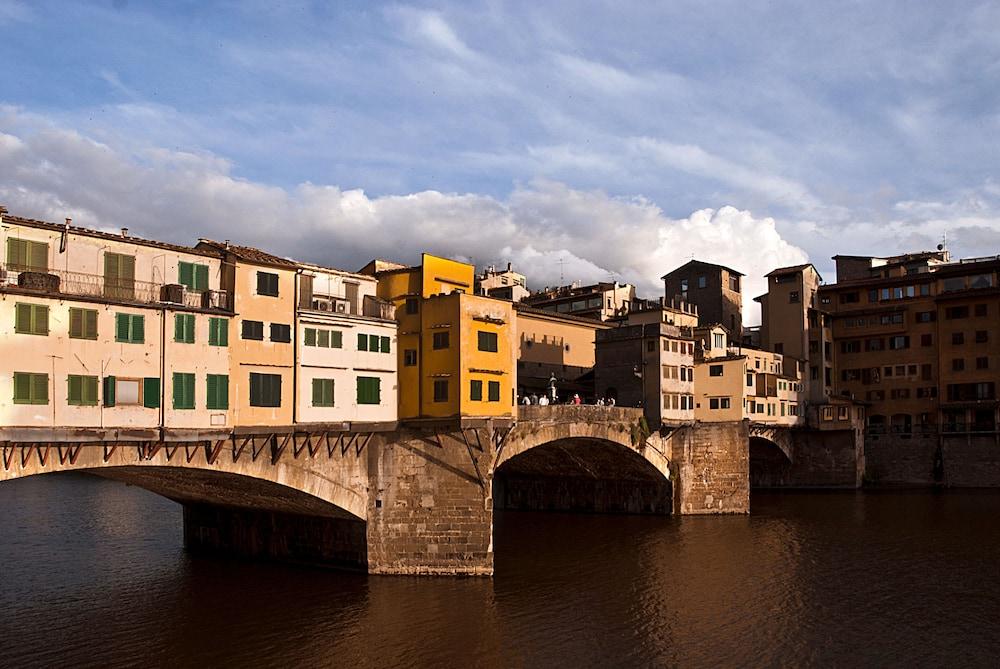Portrait Firenze - Lungarno Collection Hotel Exterior photo