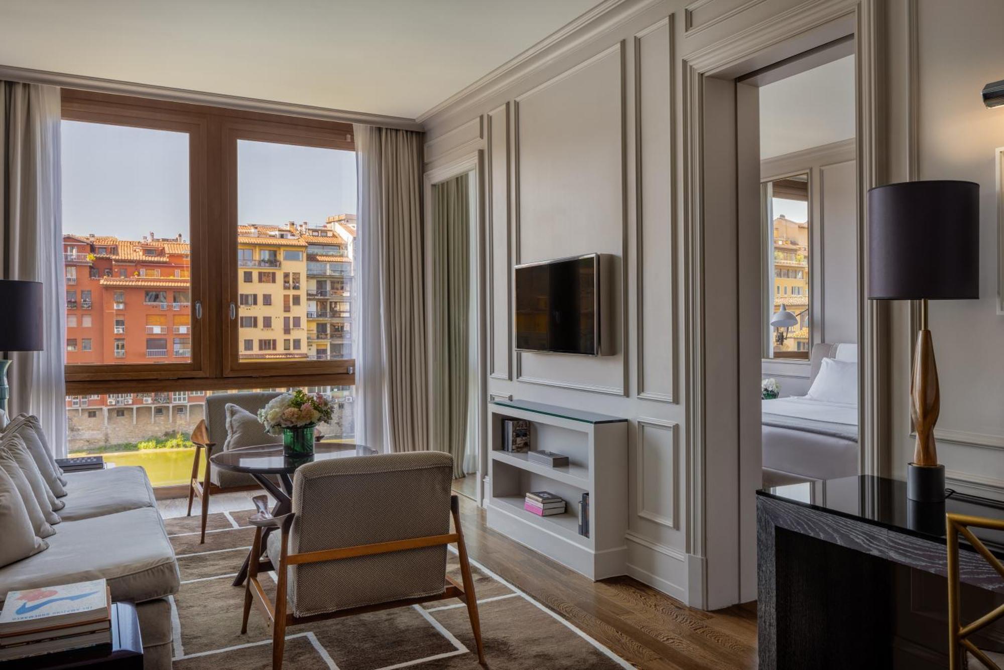Portrait Firenze - Lungarno Collection Hotel Exterior photo