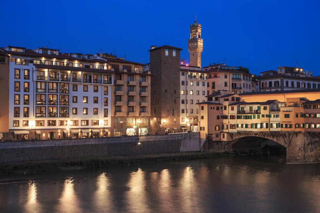 Portrait Firenze - Lungarno Collection Hotel Exterior photo